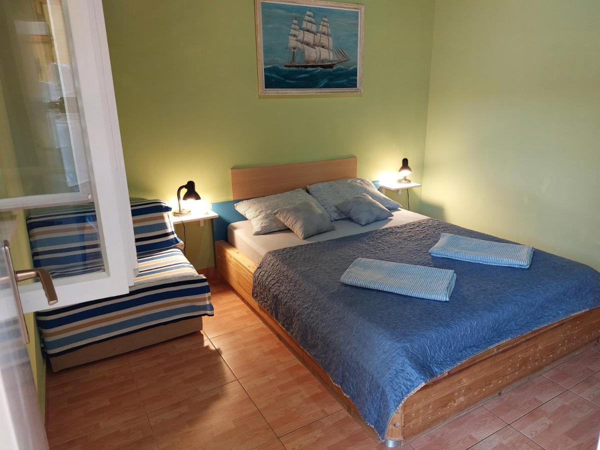 Apartmani Luka Baška Voda Extérieur photo