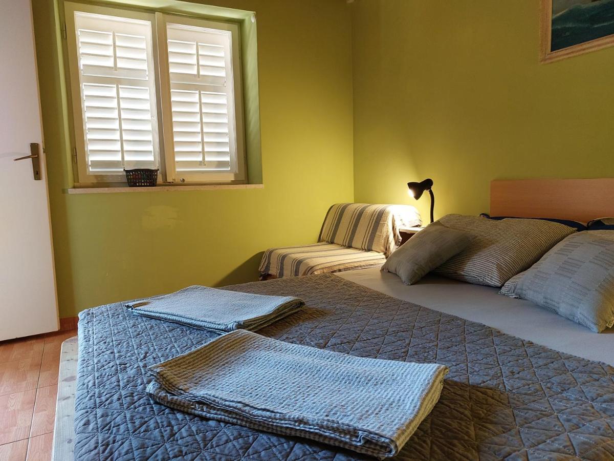 Apartmani Luka Baška Voda Extérieur photo