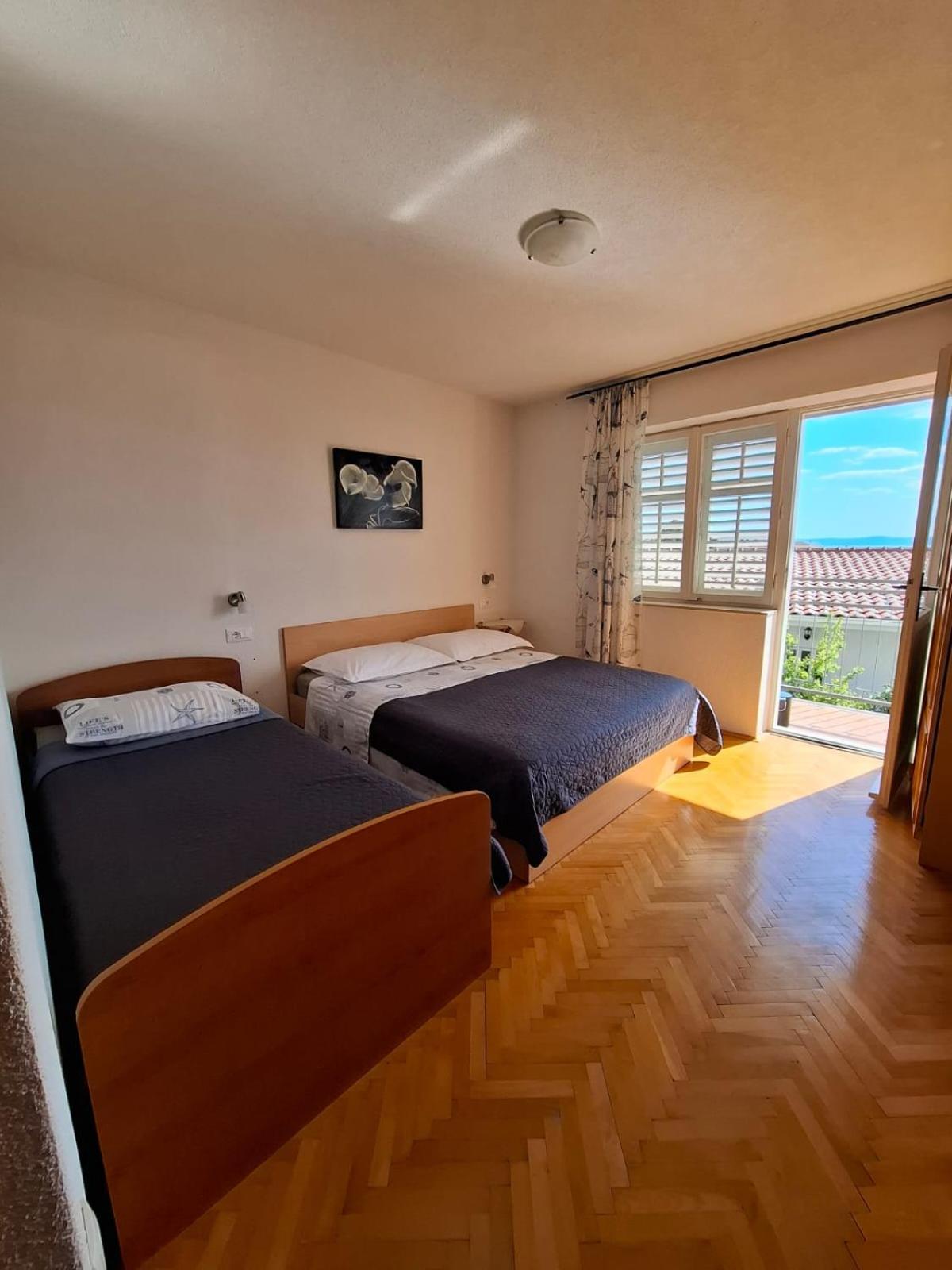 Apartmani Luka Baška Voda Extérieur photo